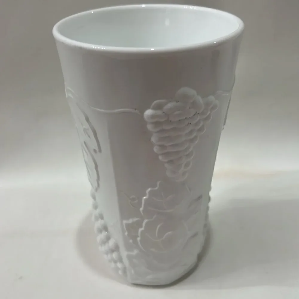 Indiana White Milk Glass Drinking 16 Ounces Glasses Tumblers Raised Grape Leaves